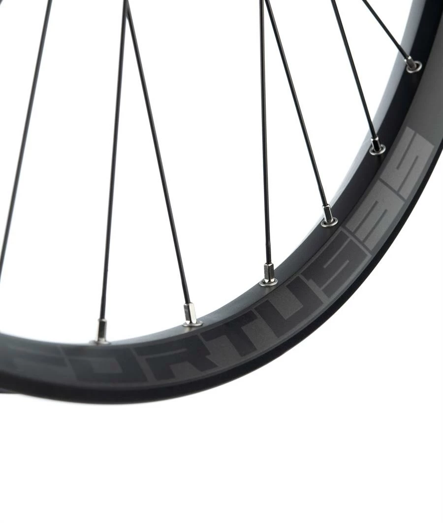 Hope Fortus 35 Pro 5 Rear Wheel (Centre-Lock) 2 Hope Fortus 35 Pro 5 Rear Wheel (Centre-Lock) – Bild 2