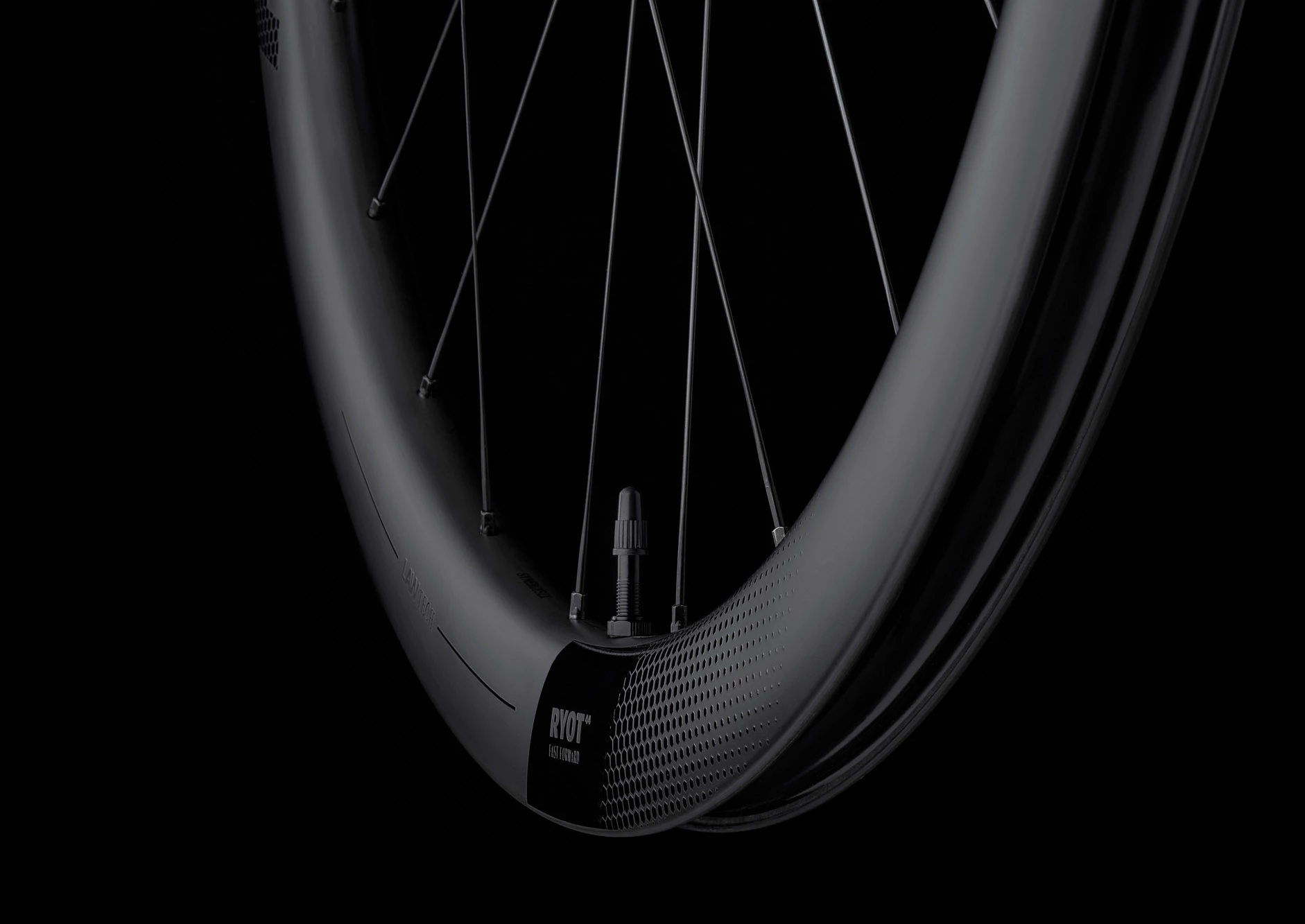 Fast Forward Ryot DT240 Carbon Disc Rennrad Laufradsatz 4 Fast Forward Ryot DT240 Carbon Disc Rennrad Laufradsatz – Bild 4