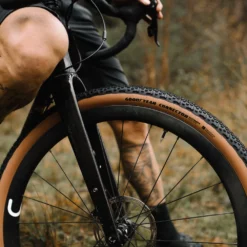 Goodyear Connector Tubeless Cyclocross Reifen -Outlet Fahrradschläuche Store Goodyear Connector Tubeless Cyclocross Tyre Tyres Black Tan GR 009 35 622 V004 R 1