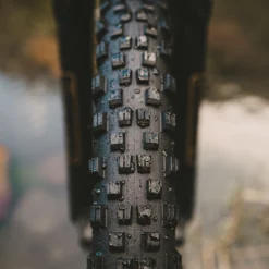 Goodyear Newton MTF Downhill Tubeless Complete Tyre 11 Goodyear Newton MTF Downhill Tubeless Complete Tyre -Outlet Fahrradschläuche Store Goodyear Newton Downhill Tubeless Front MTB Tyre Black 2 5 Tyres Black GR 015 64 584 V005 R 4