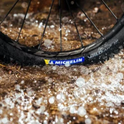 Michelin Wild AM2 Competition Line TLR Foldable Tyre -Outlet Fahrradschläuche Store Michelin Wild AM2 Competition Line TLR Fold Tyre 03