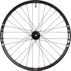 Nukeproof Horizon V2 Laufradsatz ARD Und Dichtungsset -Outlet Fahrradschläuche Store Nukeproof Horizon V2 Wheel ARD and Sealant Bundle Wheel Sets Black 29 HG NUKHOR2021BF29HG