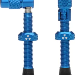 Nukeproof Universal Presta Tubeless Ventile (Paar) -Outlet Fahrradschläuche Store Nukeproof Universal Presta Tubeless Valves Pair Tyre Spares Blue FTWG18A 45LNF12R4BLU 0