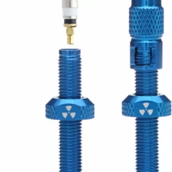Nukeproof Universal Presta Tubeless Ventile (Paar) -Outlet Fahrradschläuche Store Nukeproof Universal Presta Tubeless Valves Pair Tyre Spares Blue FTWG18A 45LNF12R4BLU 1 scaled