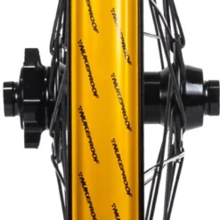 Nukeproof Neutron V2 Vorderrad -Outlet Fahrradschläuche Store Nukeproof Neutron V2 Front Wheel 03