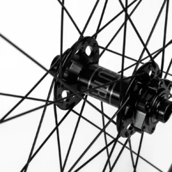 Nukeproof Neutron V2 Vorderrad -Outlet Fahrradschläuche Store Nukeproof Neutron V2 Front Wheel 04