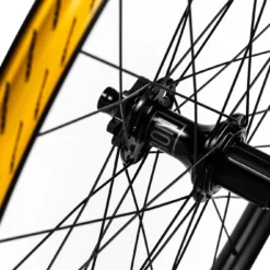 Nukeproof Neutron V2 Hinterrad 36t 8 Nukeproof Neutron V2 Hinterrad 36t -Outlet Fahrradschläuche Store Nukeproof Neutron V2 Rear Wheel 36t 03