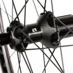 Reynolds® Reynolds AR 58 Carbon Rennrad Laufradsatz -Outlet Fahrradschläuche Store Reynolds AR 58 Carbon Road Wheelset 05