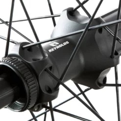 Reynolds® Reynolds ATR X Carbon Disc Gravel Laufradsatz -Outlet Fahrradschläuche Store Reynolds ATR x Carbon Disc Gravel Wheelset 03