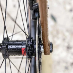 Fulcrum Rapid Red 5 Disc Rennrad Laufradsatz -Outlet Fahrradschläuche Store prod191602 Black NE 06 scaled